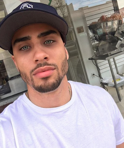 Can we just take a minute to talk about those eyes?