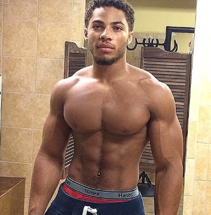 I nominate this guy to play Superman in the next movie.