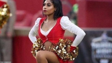 49ers' Kayla Morris First Cheerleader To Take A Knee