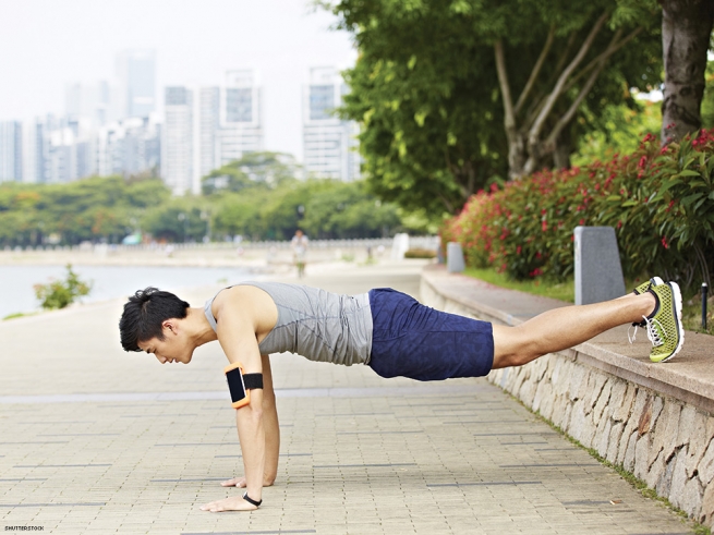 CHEST & SHOULDERS: DECLINE PUSH-UPS